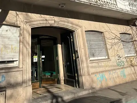 VENTA | OFICINA | LA PERLA