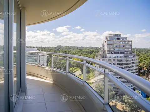 Apartamento de 3 dormitorios en Venta en Ocean Drive , Punta del este , Playa Brava