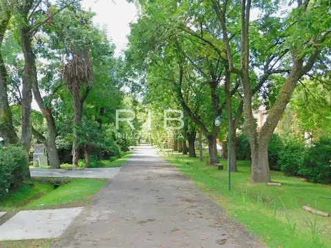 Al Golf sobre 1700 m2