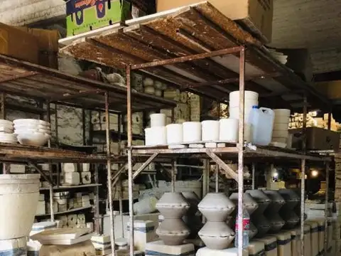 GALPON EN VENTA SOBRE AVENIDA DON BOSCO - RAFAEL CASTILLO