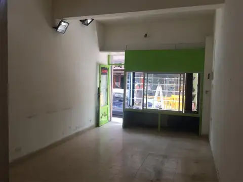 Local en Venta Via Pública