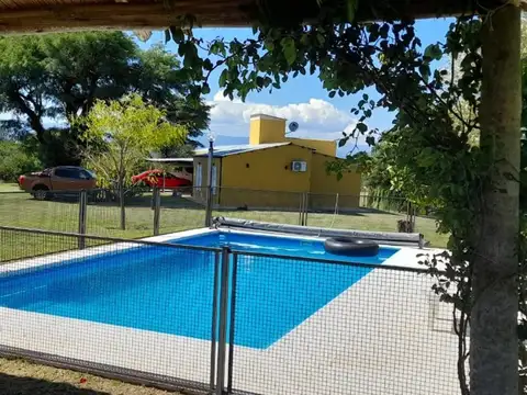 Casa en Venta con 1 cochera