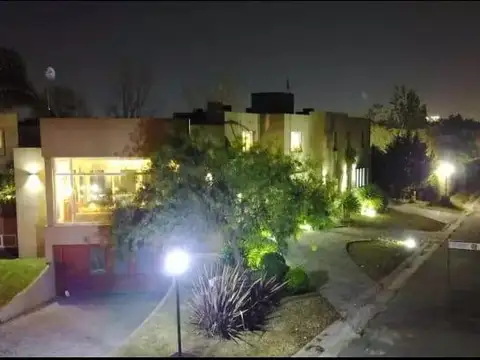 Sargento Cabral 1500