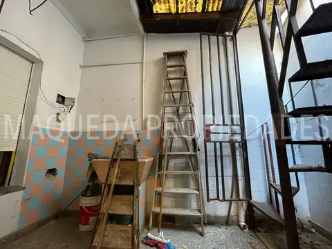 Depto Tipo Casa 2 ambientes con 1 baño