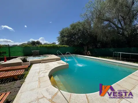 Casa 3 ambientes con 2 baños