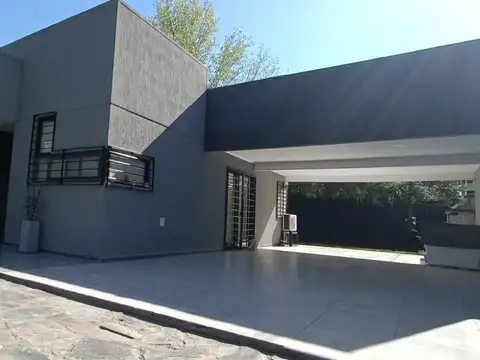 Casa en  GENERAL RODRIGUEZ
