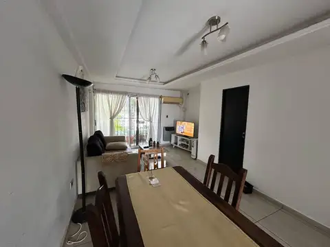 Casa en Venta en Los Hornos, USD 95.000