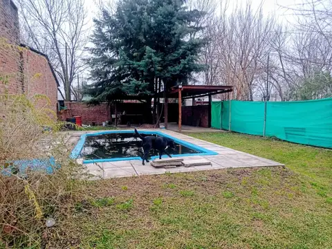 Casa 3 ambientes con 1 baño