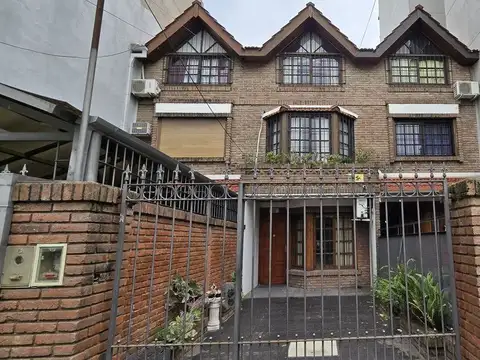 TRIPLEX VENTA PATIO GARAJE SAN MIGUEL