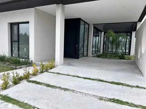Casa  en Venta en Castaños, Nordelta, Tigre