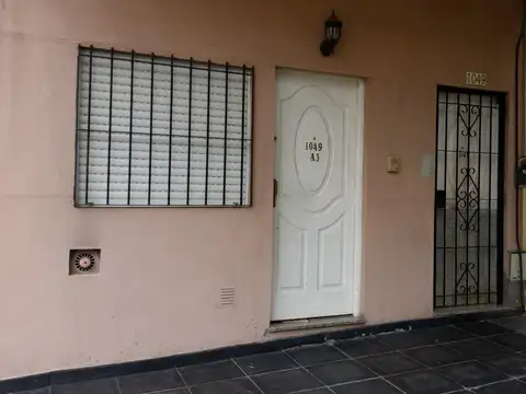 EL MEJOR MONO-AMBIENTE EN PH C/ ENTRADA INDEPENDIENTE TODO PL BAJA C/  LAVADERO IND., EXP. $25.400