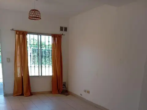 Departamento en Alquiler en Bella Vista, $ 530.000