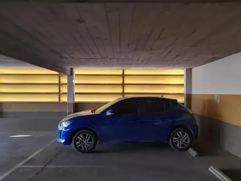 Cochera cubierta en venta - 21Mts2 - Avellaneda