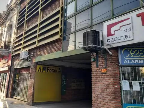 Cochera cubierta en venta - 21Mts2 - Avellaneda