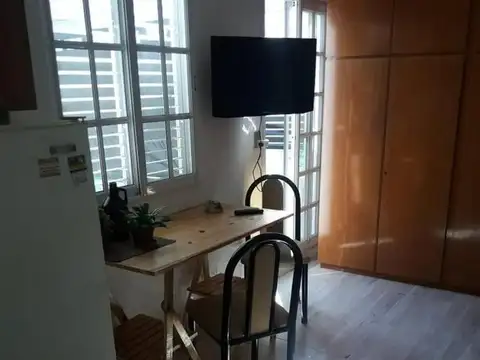 Emilio Mitre 100, Piso 9