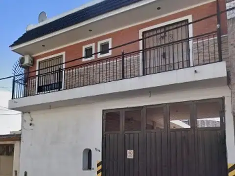 VENTA - GALPON + VIVIENDA EN 2 PLANTAS - VILLA  MADERO