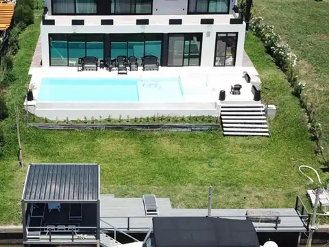 Casa en Venta de 5 dormitorios