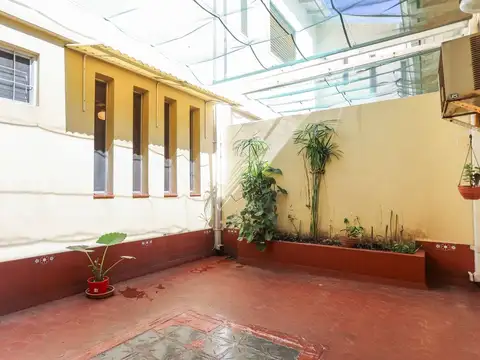 VENTA CASA 5 AMB. 2 GALPONES OFICINA FLORIDA MITRE