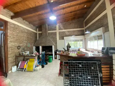 Casa en Venta en Villa Elisa, USD 130.000