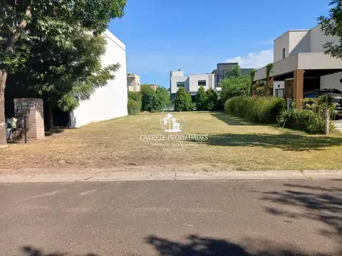 Terreno / Lote en venta. Barrio Los Olivares. Malvinas Argentinas