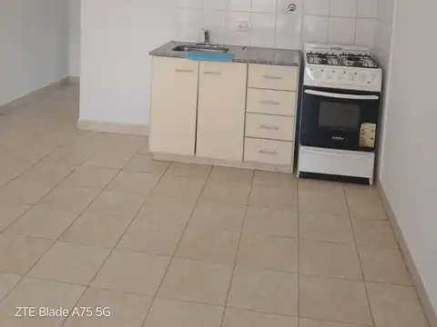 Amancay 1000, Piso 1