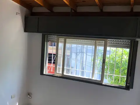 Departamento en Alquiler en Villa Bonich, $ 380.000