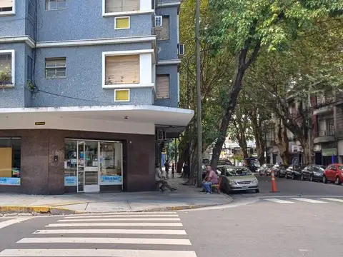 Brandsen al 1200 Barracas CABA