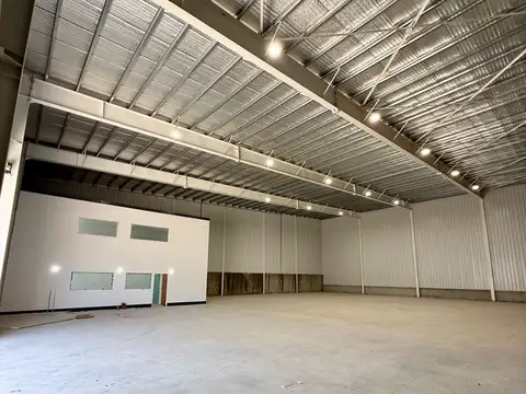 Galpon en Alquiler A Estrenar