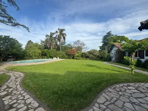 Casa en alquiler temporal ENERO 2026, tipo quinta en Bella Vista