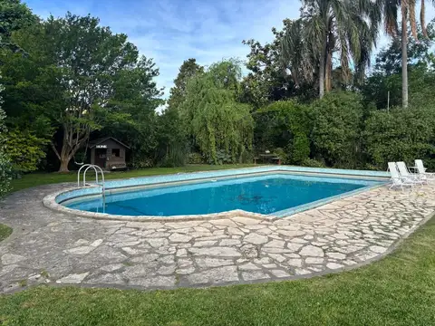 Casa 6 ambientes con 3 baños