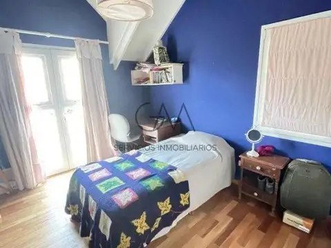 Casa 4 ambientes con 3 baños