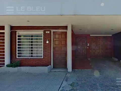 Depto Tipo Casa en Venta de 3 dormitorios