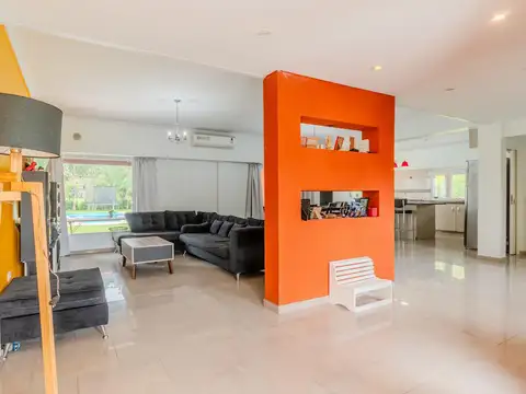 Casa en Venta en Virrey del Pino, USD 299.000