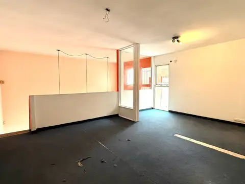 Oficina en Alquiler 25 años