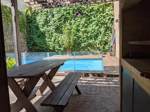 Casa 4 ambientes con 3 baños