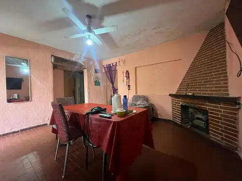 Casa 6 ambientes con 3 baños