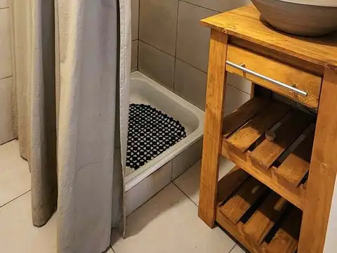 Depto Tipo Casa Monoambiente con 1 baño