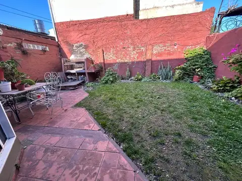 Depto Tipo Casa en Venta de 5 ambientes