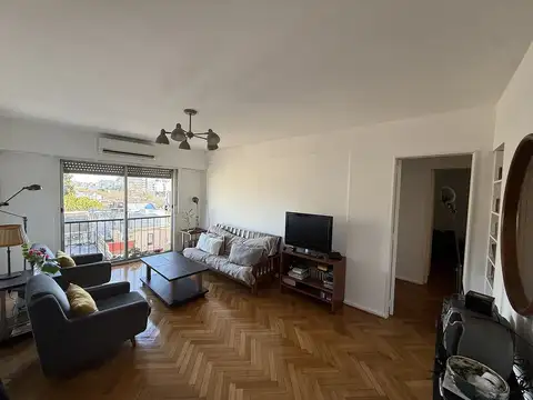 Departamento en Venta 3 Ambientes Colegiales Luminoso