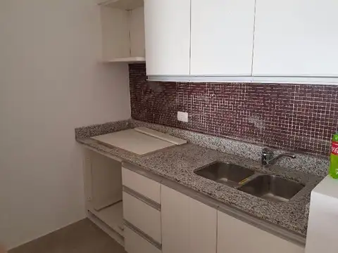 Departamento en Alquiler en Botanico, $ 550.000