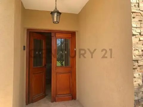 Casa en Venta en La Cañada - Los Arces, USD 190.000