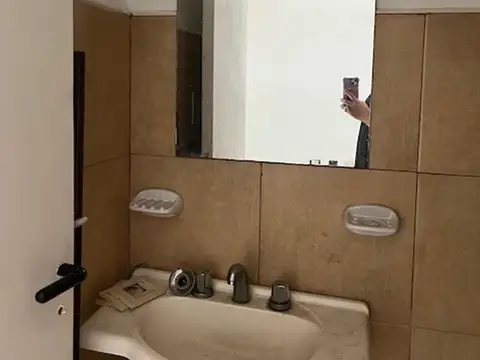 Departamento en Alquiler en Alberdi, $ 550.000