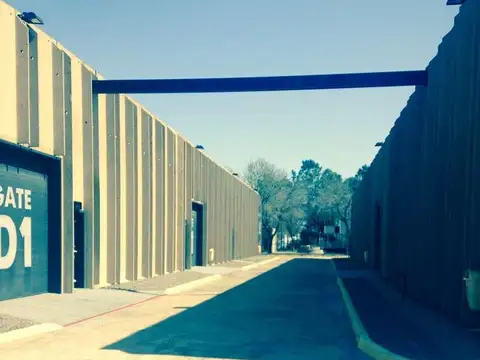 Pilar (Parque Industrial Pilar) - Calle al 1300