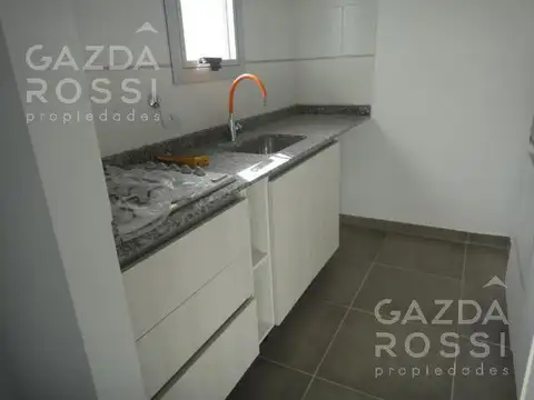 Departamento en Venta en Adrogue, USD 137.000