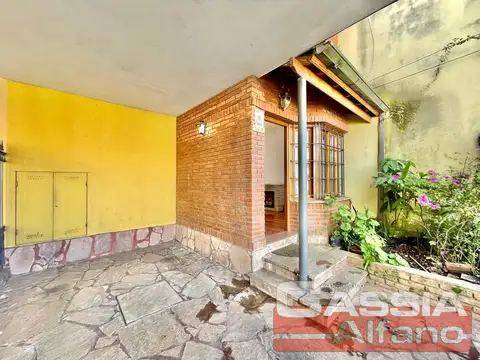 Depto Tipo Casa en Venta 16 años