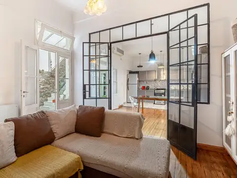 Depto Tipo Casa en Venta de 6 ambientes