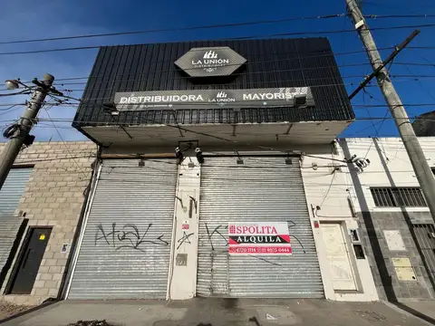 Galpón industrial y comercial en Alquiler en José León Suarez