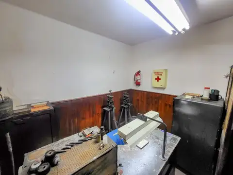 Local en Venta 47 años