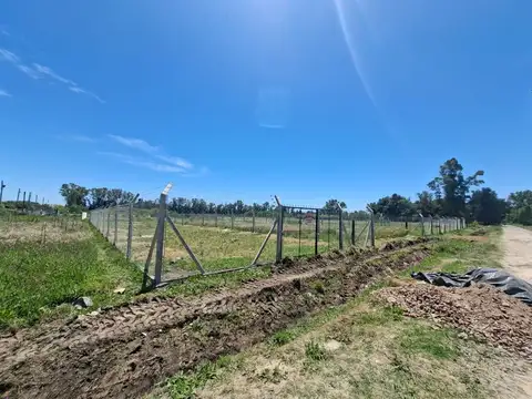 Terreno en Venta en La Lonja, USD 100.000