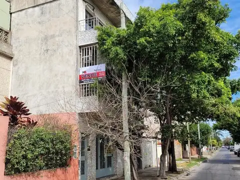 Departamento de 4 ambientes en Ciudadela